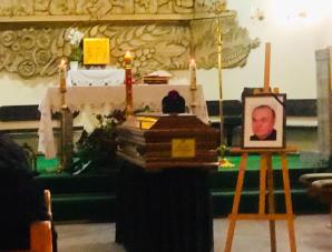 [VIDEO] Dziś Msza Pogrzebowa i uroczystość pochówku Księdza Proboszcza Wiesława Chrząszcza. Bezpośrednia transmisja uroczystości z Kruszwicy od godz. 12:00 na Telewizja.Patriot24.net