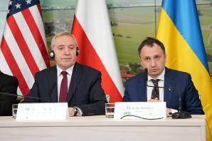 Czterostronne rozmowy na temat pomocy Ukrainie. Spotkanie ministrów rolnictwa Polski, Ukrainy, USA