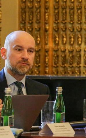 Wiceminister Adam Guibourgé-Czetwertyński o skutecznych działaniach Polski w obszarze energii w Paryżu