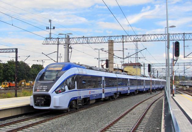 PKP Intercity zwiększa częstotliwość pociągów na wakacje po Polsce i m.in. do Berlina